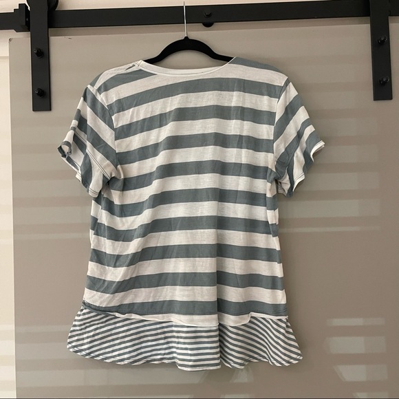 Anthropologie Tshirt - Picture 3 of 3